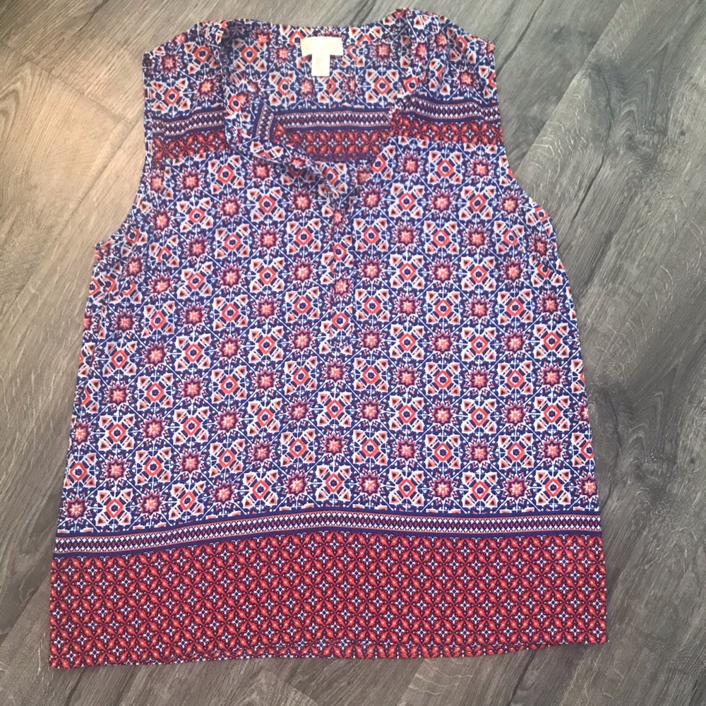 Women’s sleeveless blouse